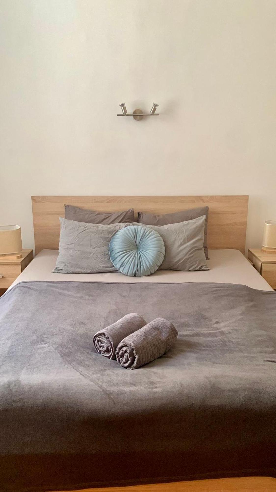 Cedar Inn Budapest - Palace District Eksteriør billede