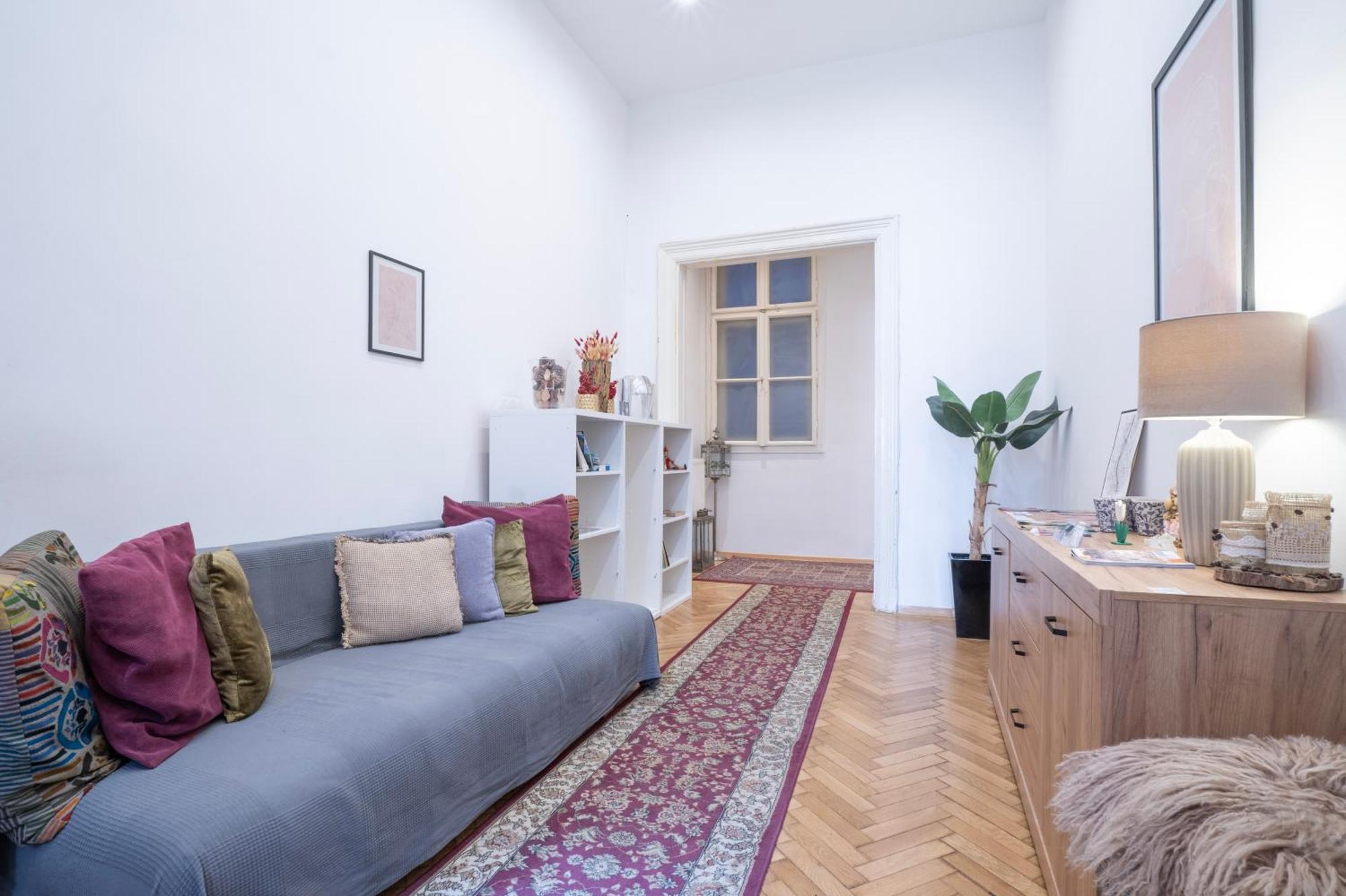 Cedar Inn Budapest - Palace District Eksteriør billede