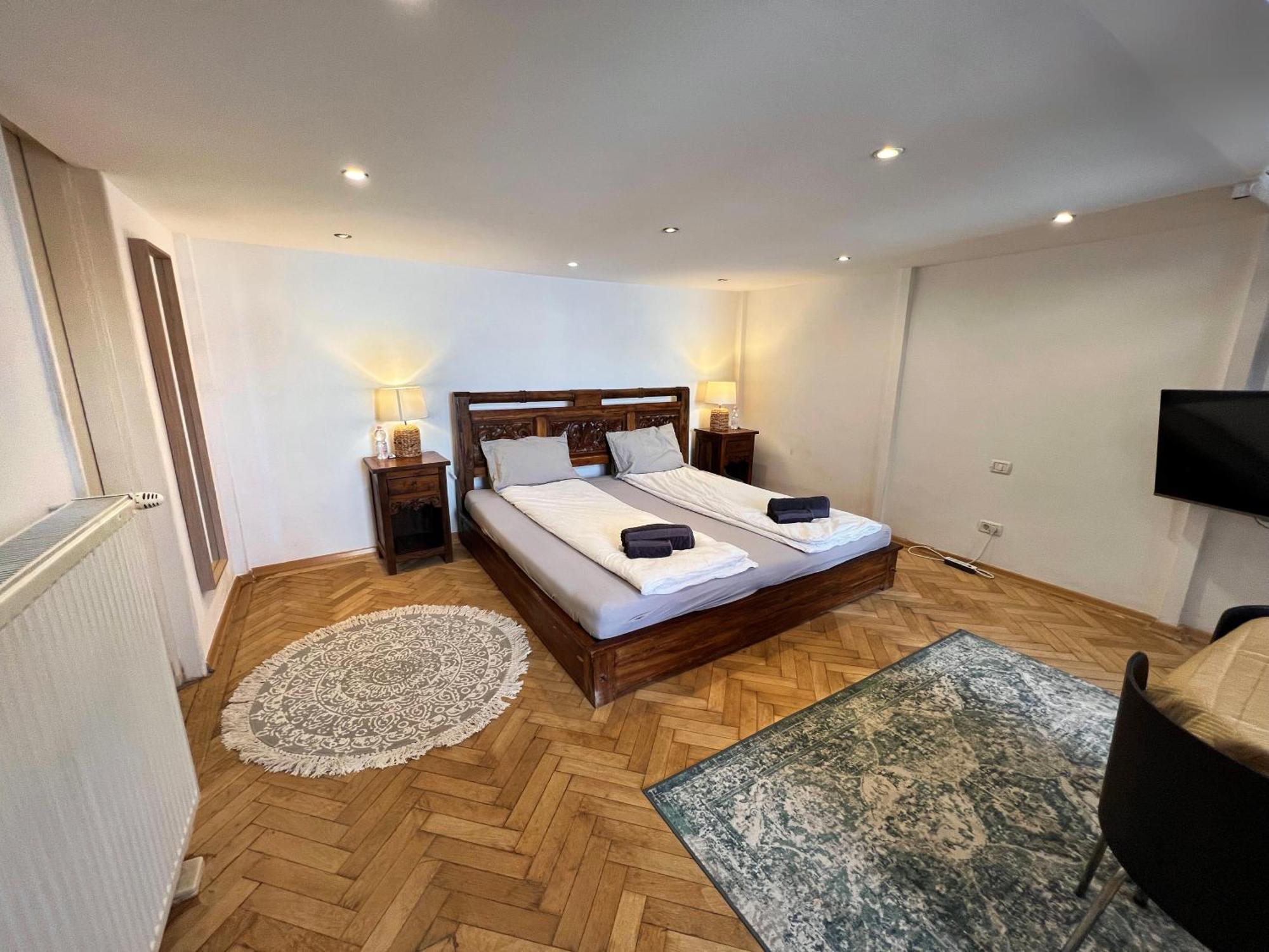 Cedar Inn Budapest - Palace District Eksteriør billede